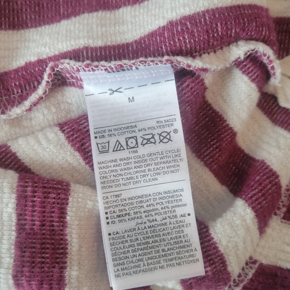 ✨️3 for $15 ✨️ Old Navy Relaxed Cali Fleece Hoodie size M - Picture 11 of 14